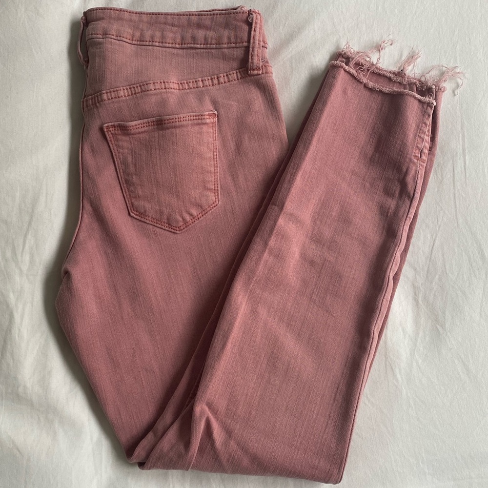 Universal thread pink/salmon jeans